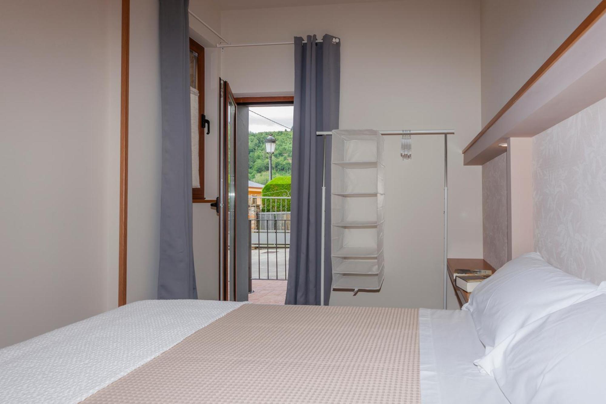 Apartamentos Rurales Tin Turismo 산타 율라리아 드 오스코스 외부 사진