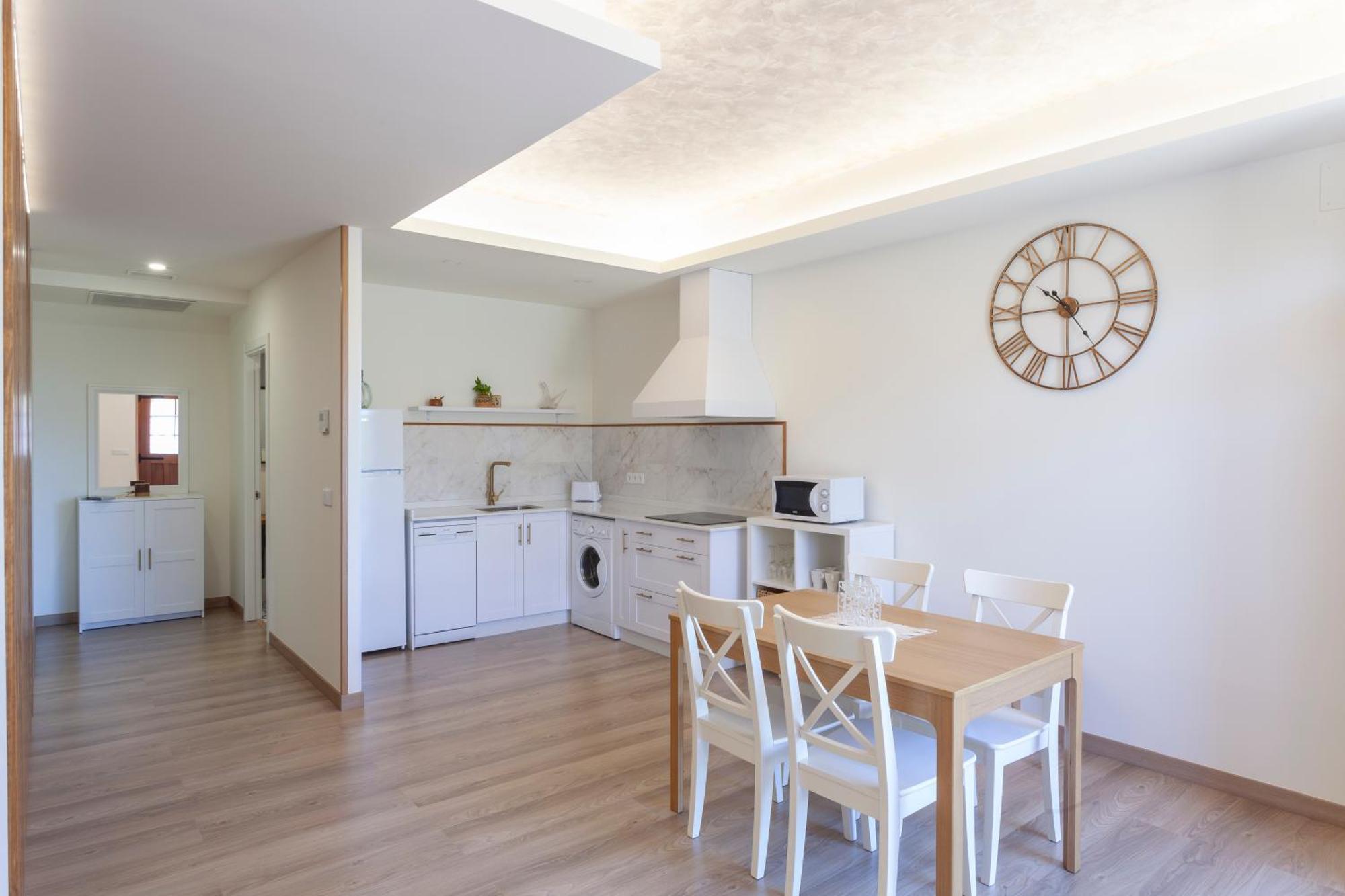 Apartamentos Rurales Tin Turismo 산타 율라리아 드 오스코스 외부 사진